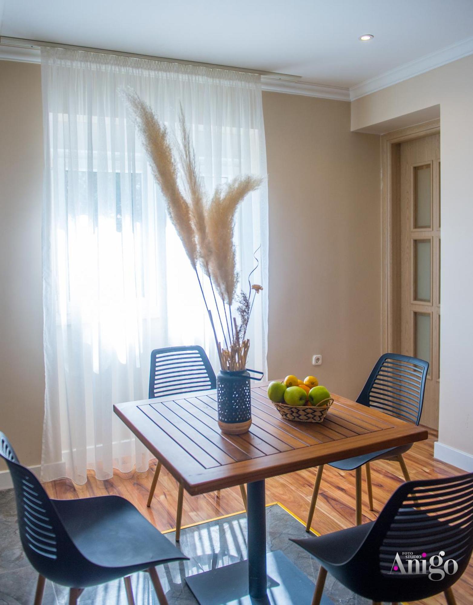 Luxury Apartment Black And Gold Mostar Bagian luar foto